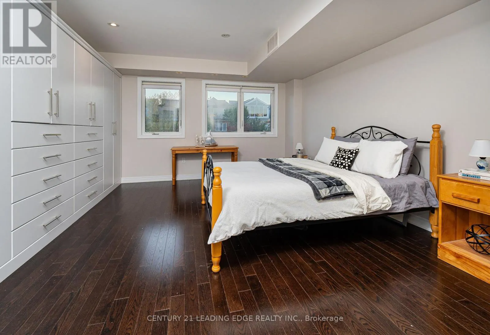 82 WOODBINE AVENUE
