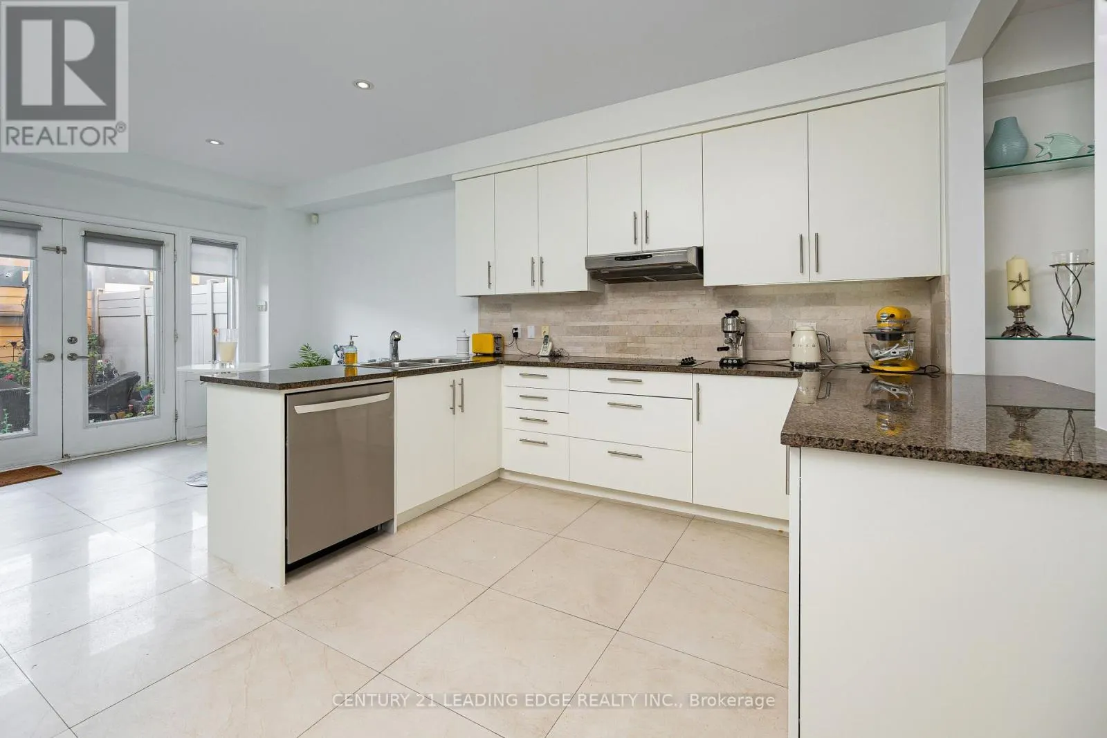 82 WOODBINE AVENUE