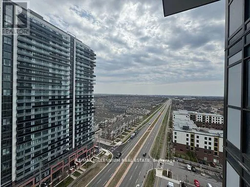1715 - 2550 SIMCOE STREET N