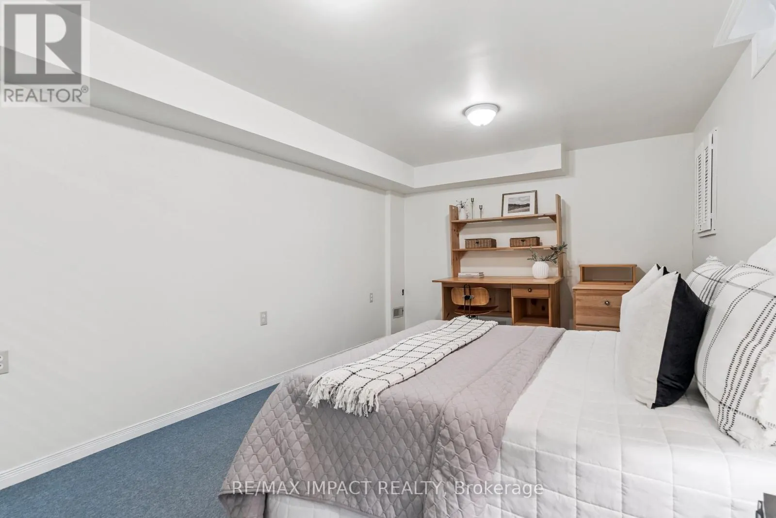 145 HIALEAH CRESCENT