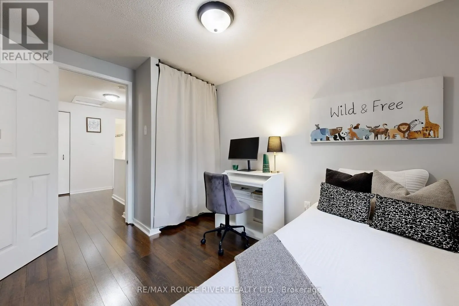 5 - 611 GALAHAD DRIVE