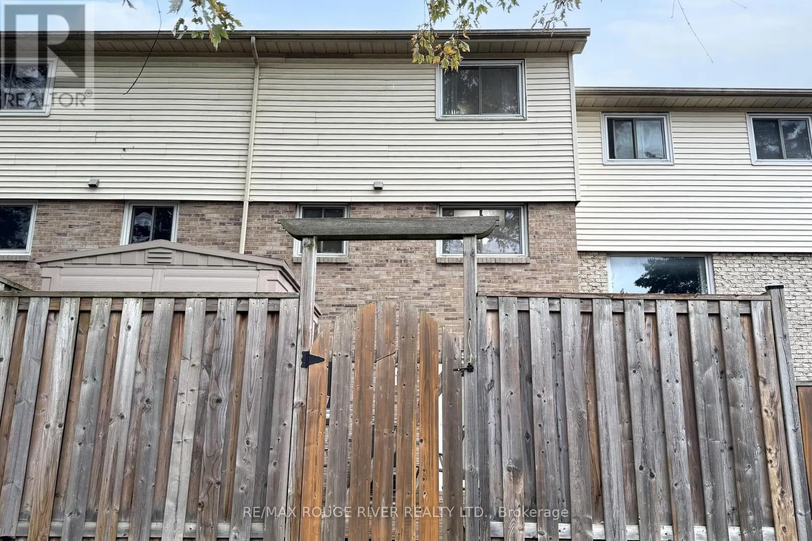 5 - 611 GALAHAD DRIVE