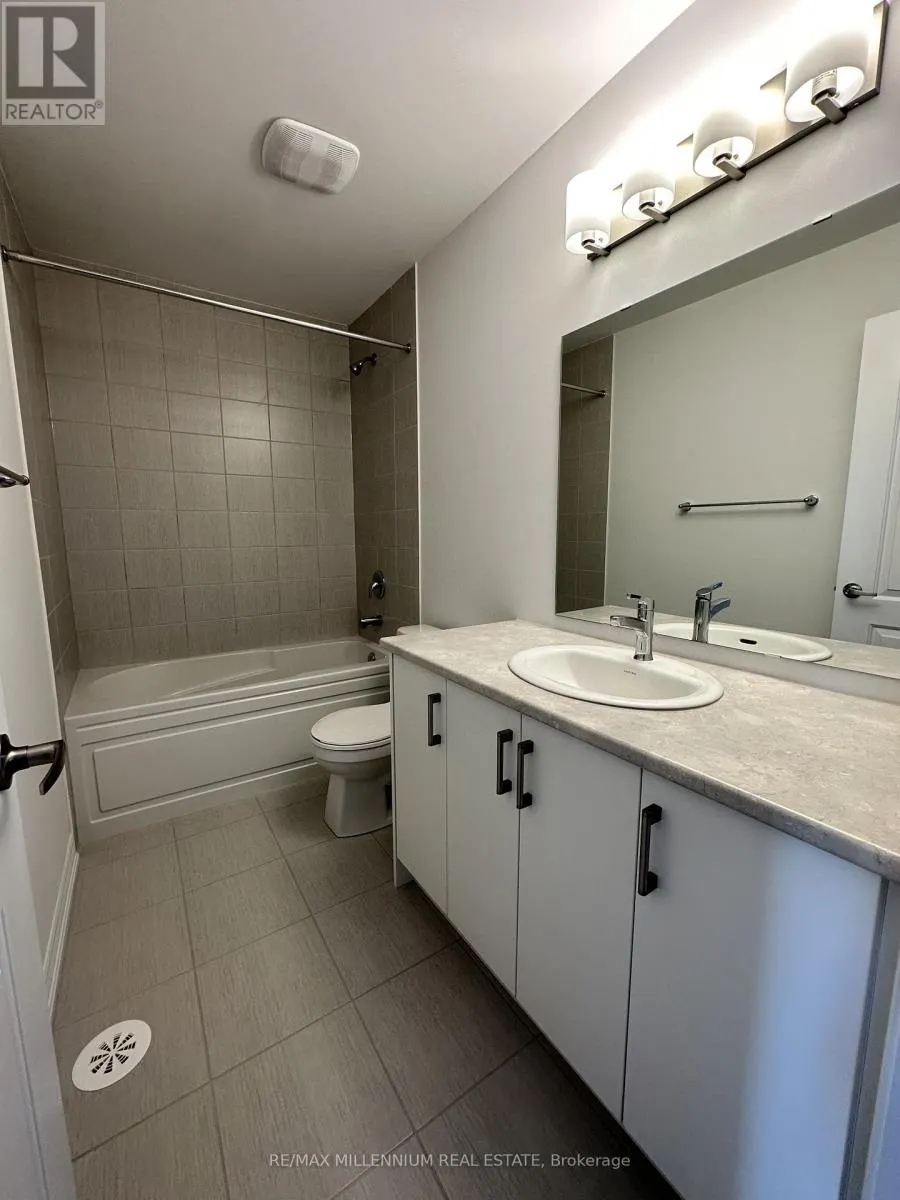 50 SORBARA WAY W