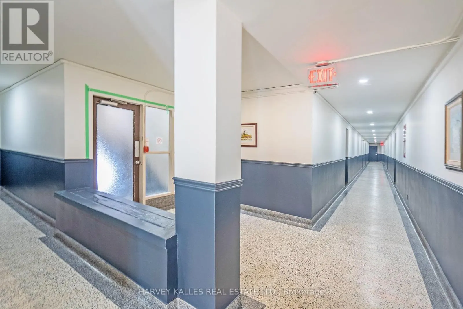 405 - 1751 VICTORIA PARK AVENUE
