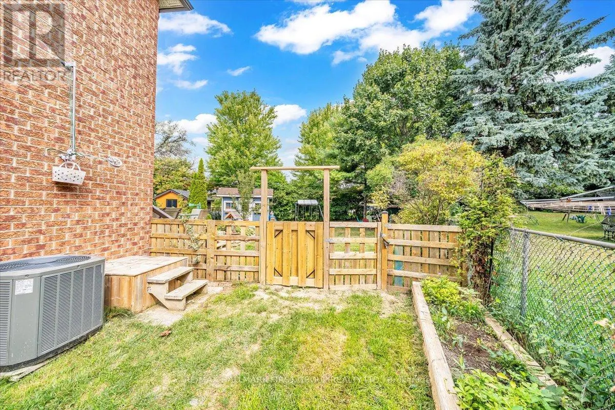1138 TANZER COURT