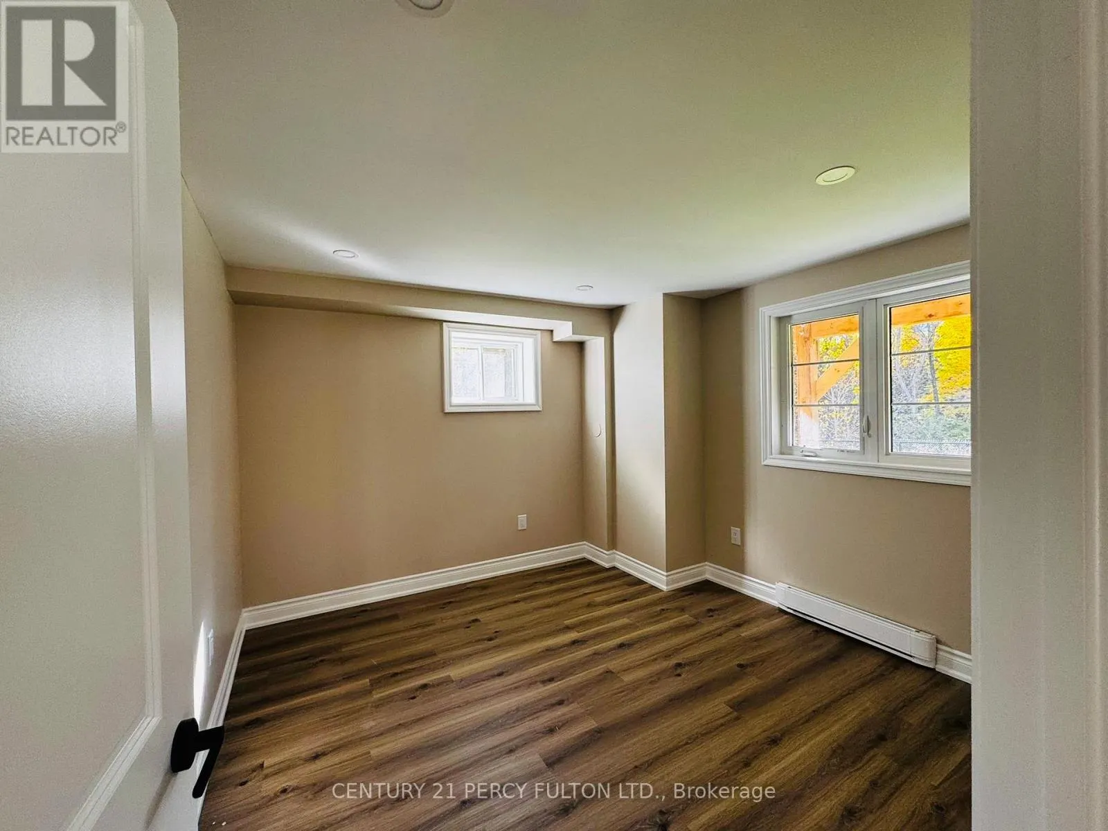 BSMT - 1438 MOCKINGBIRD SQUARE