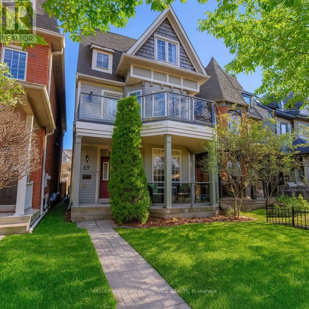 69 BOARDWALK DRIVE