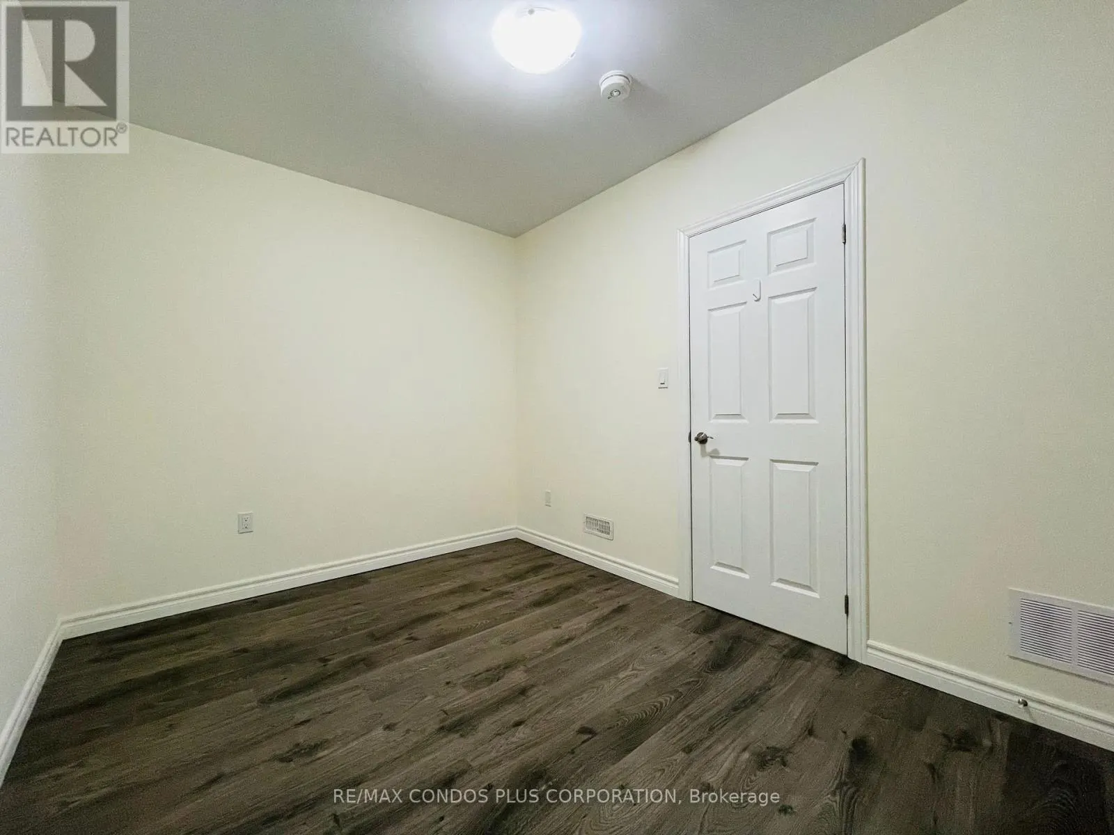 2A - 721 DANFORTH AVENUE
