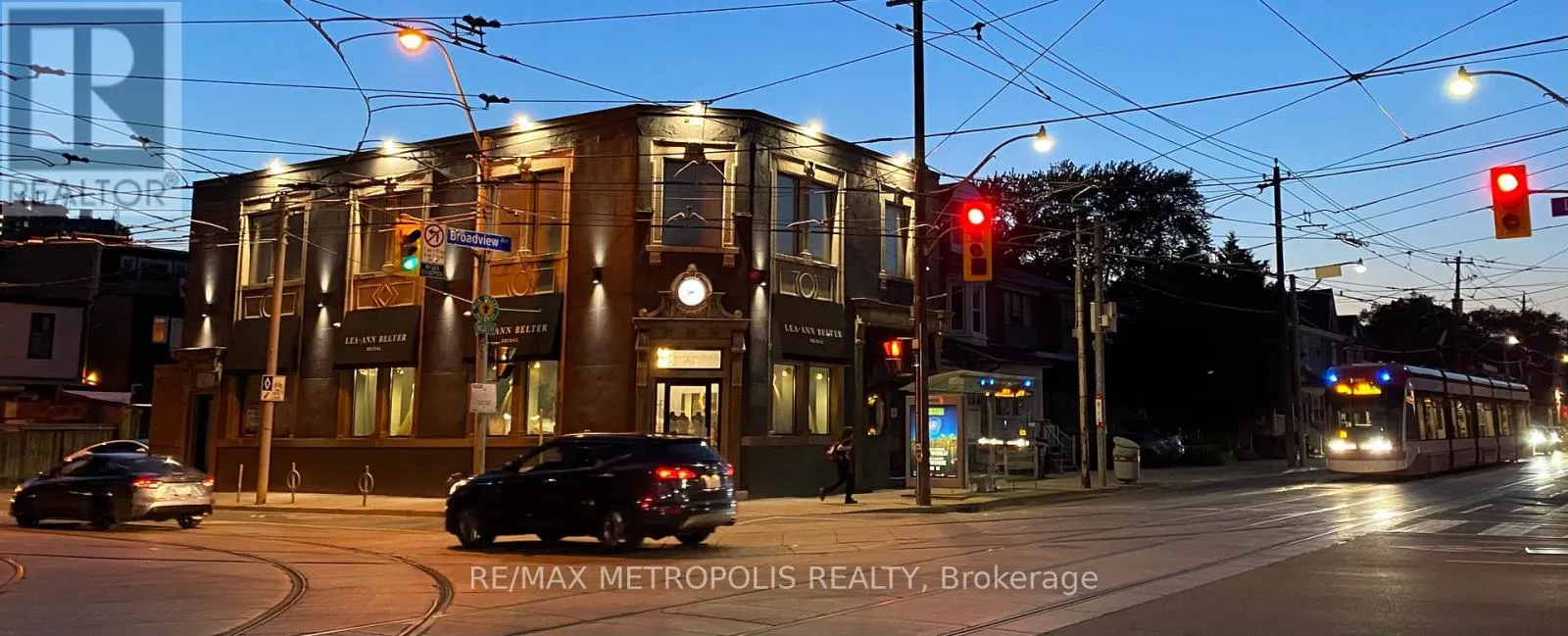 238 BROADVIEW AVENUE