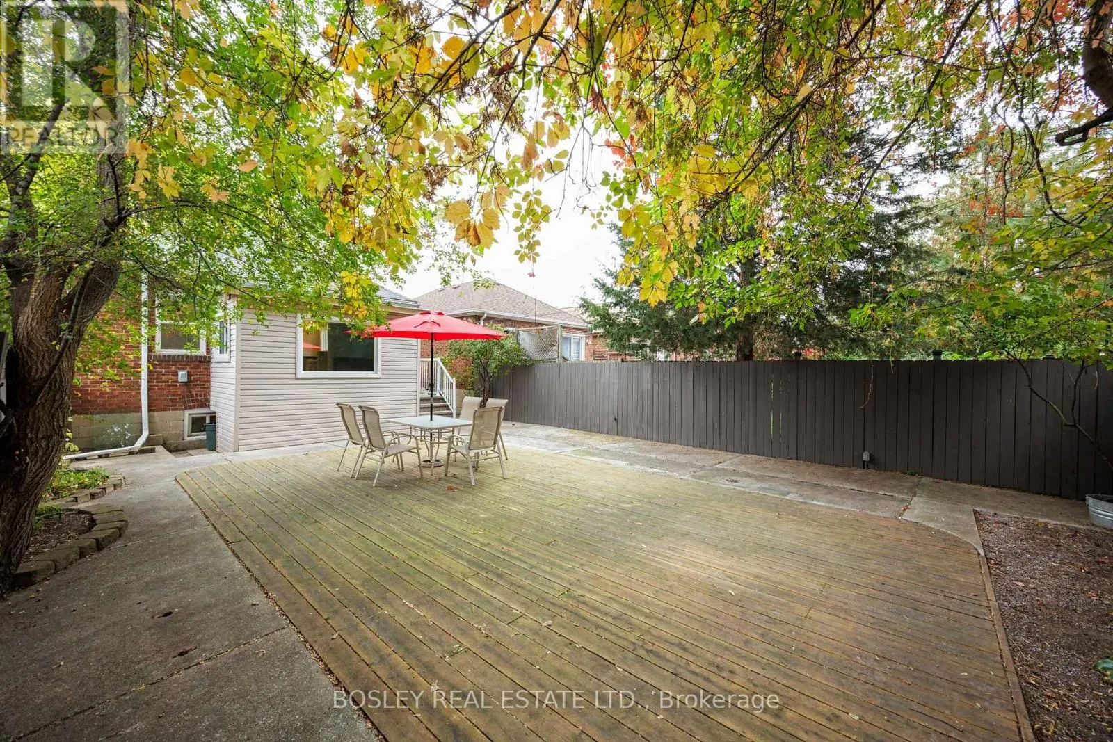 651 COSBURN AVENUE