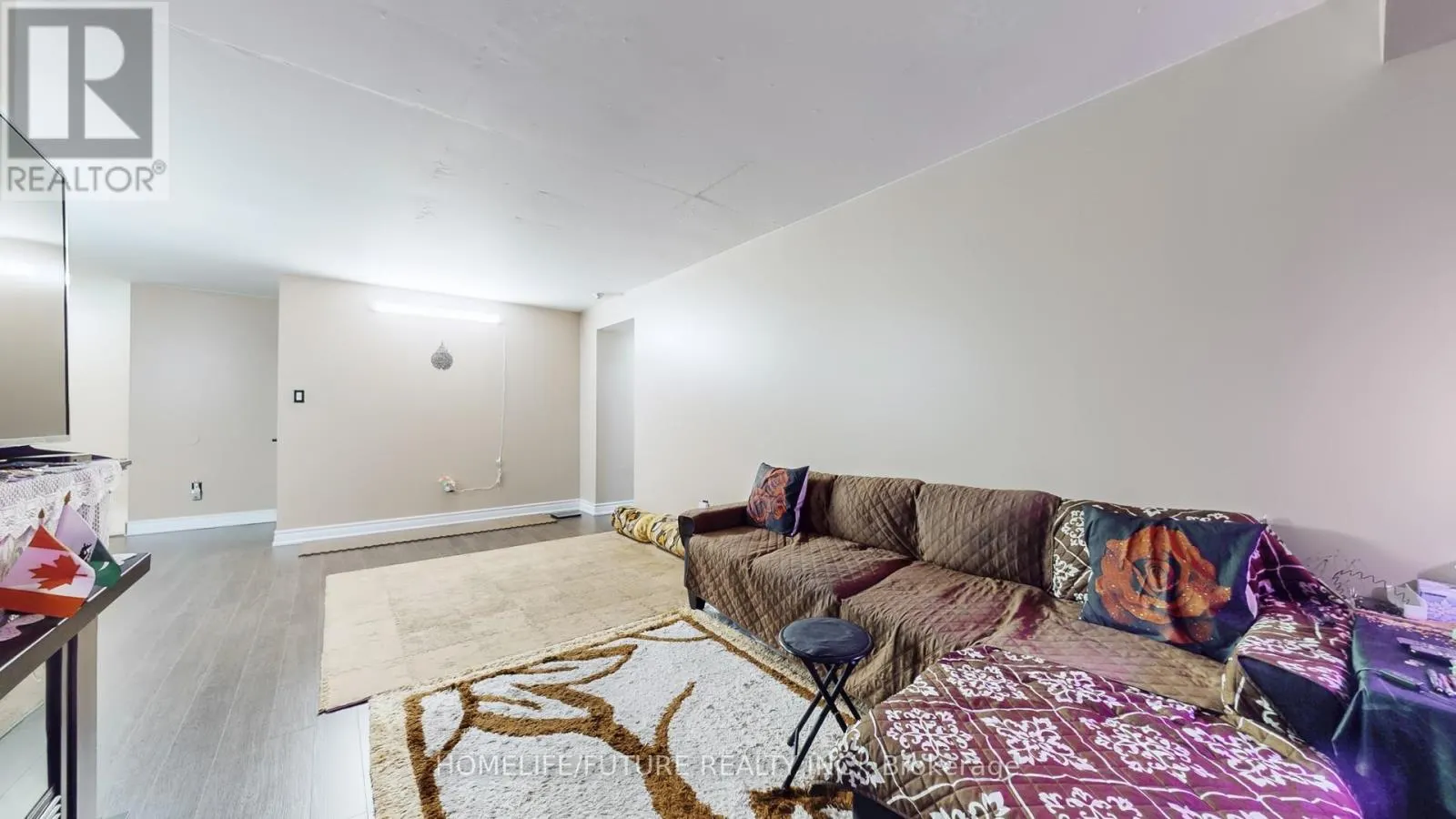 204 - 15 SEWELLS ROAD