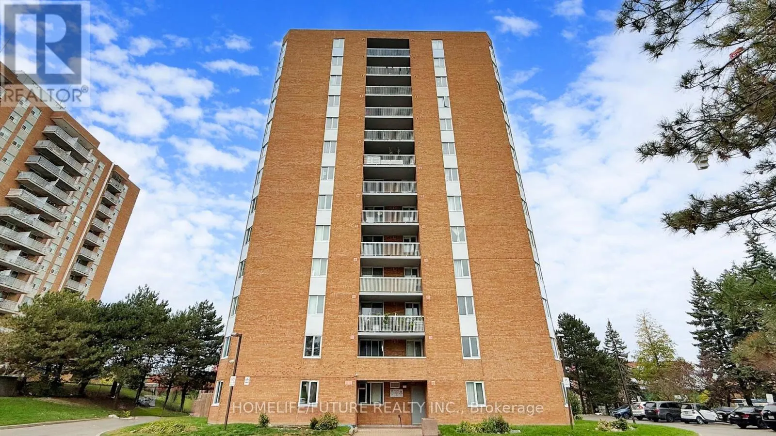 204 - 15 SEWELLS ROAD