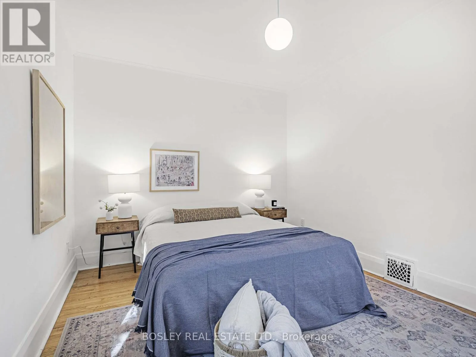 134 PARKMOUNT ROAD
