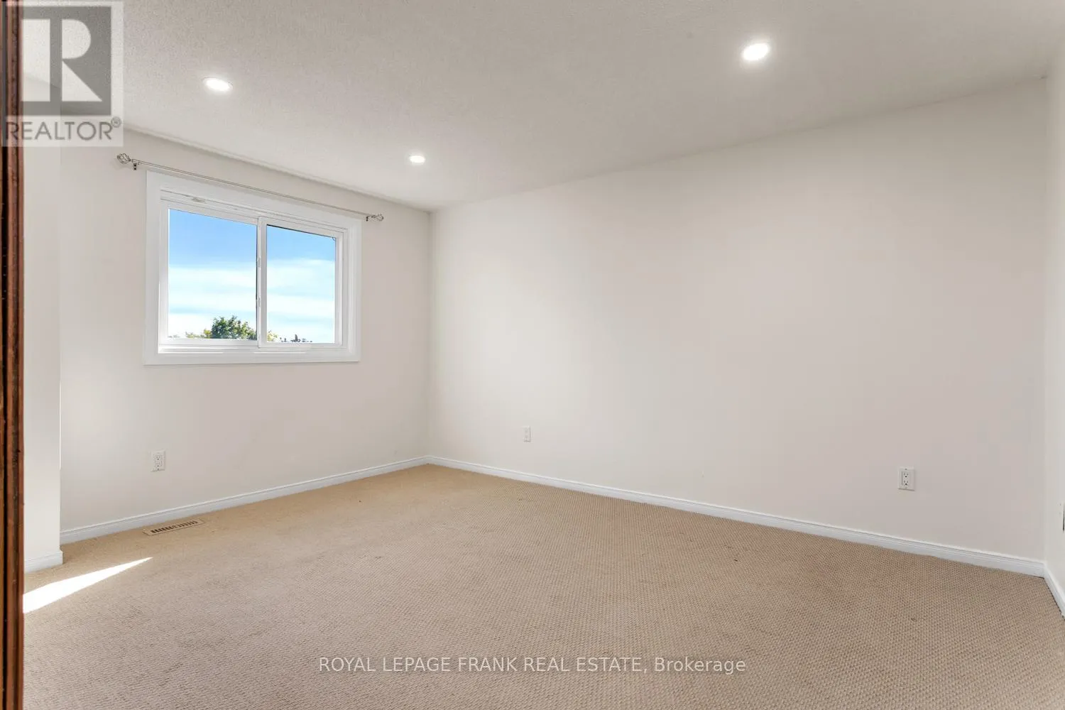 35 FERNBANK PLACE