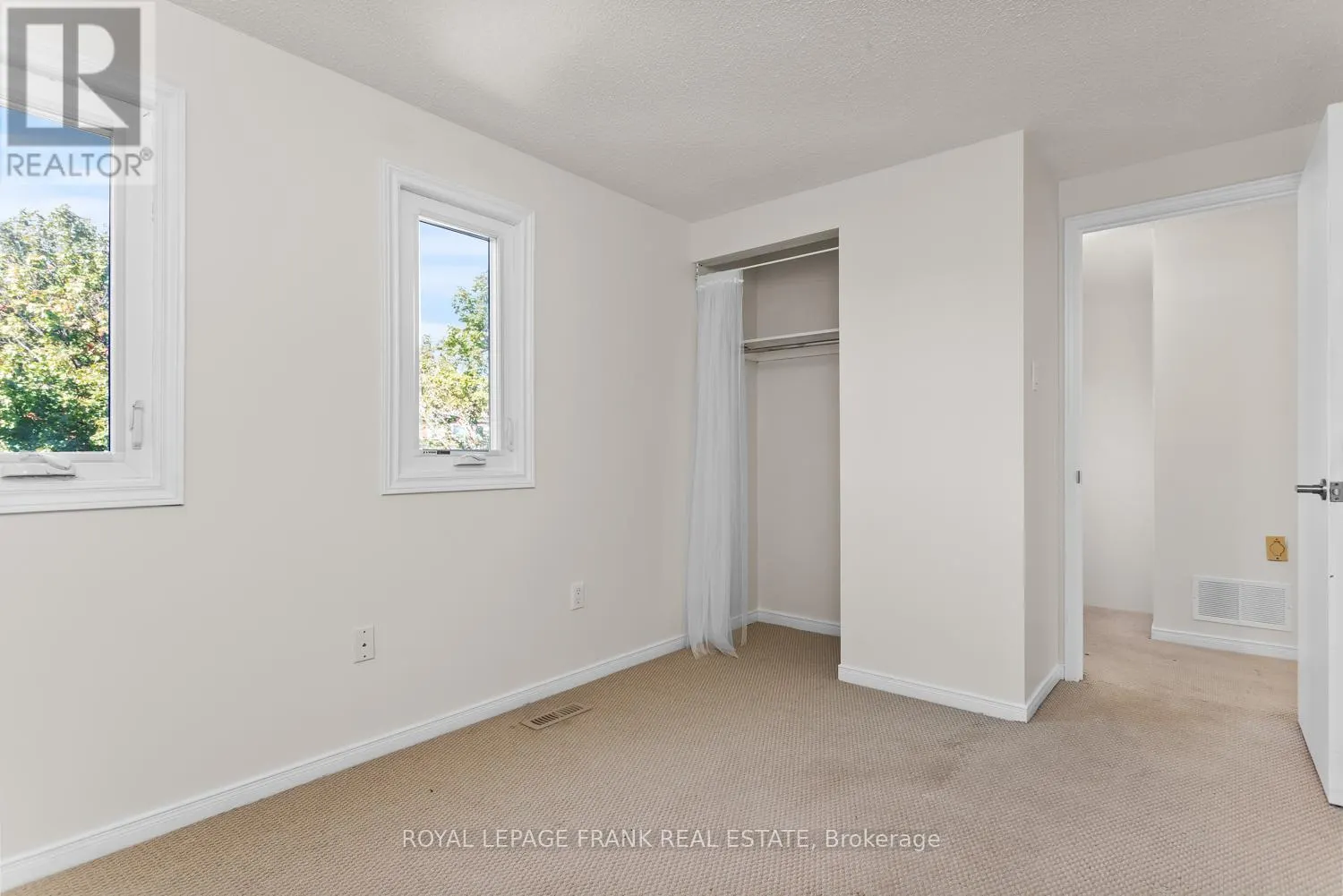 35 FERNBANK PLACE