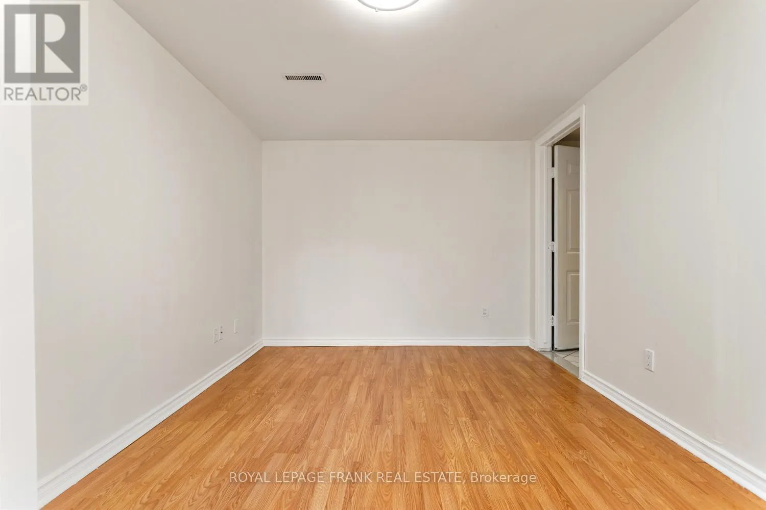 35 FERNBANK PLACE