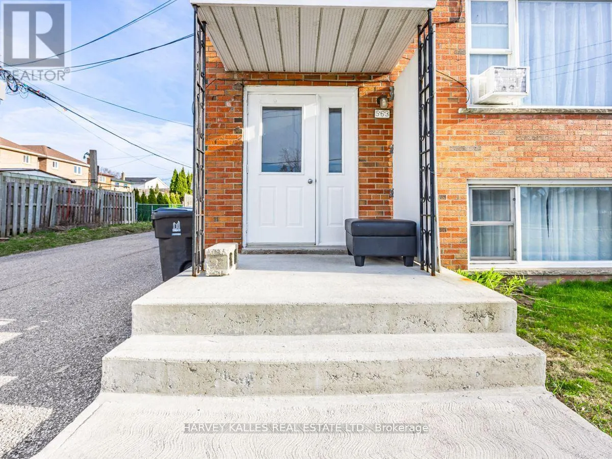 561-563 DANFORTH ROAD