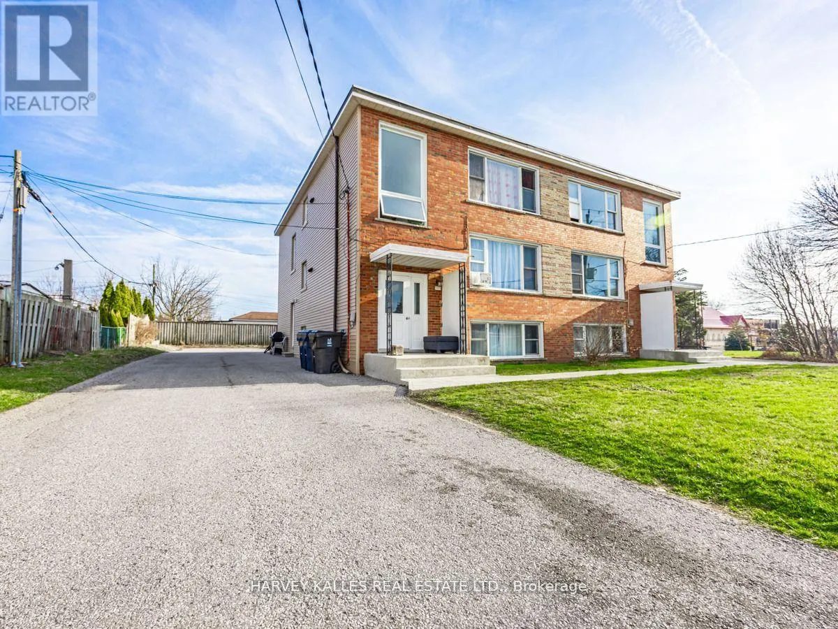 561-563 DANFORTH ROAD