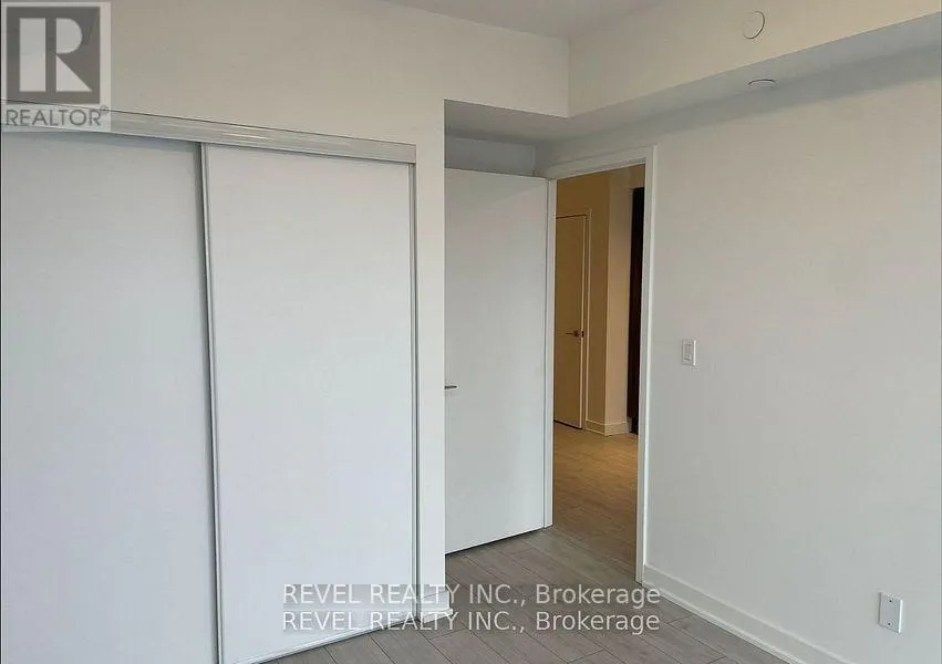 2726 - 2031 KENNEDY ROAD