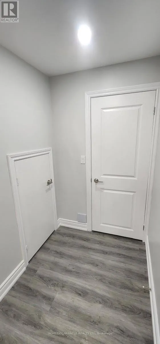 52 HUGGINS DRIVE