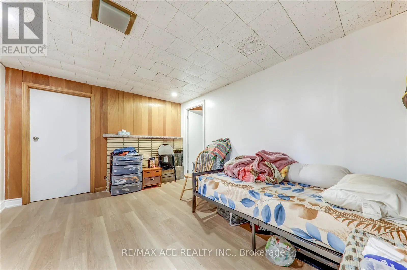 77 PERIVALE CRESCENT