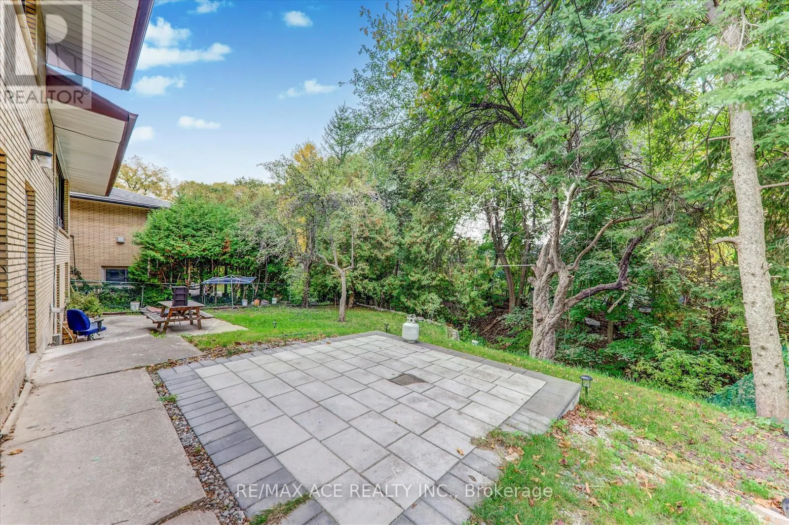 77 PERIVALE CRESCENT