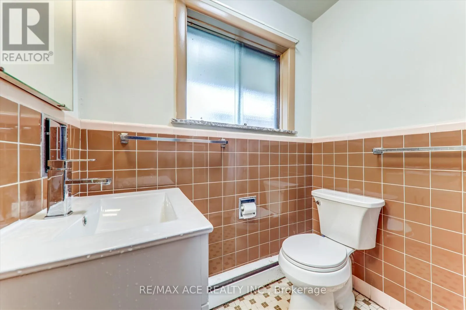 77 PERIVALE CRESCENT