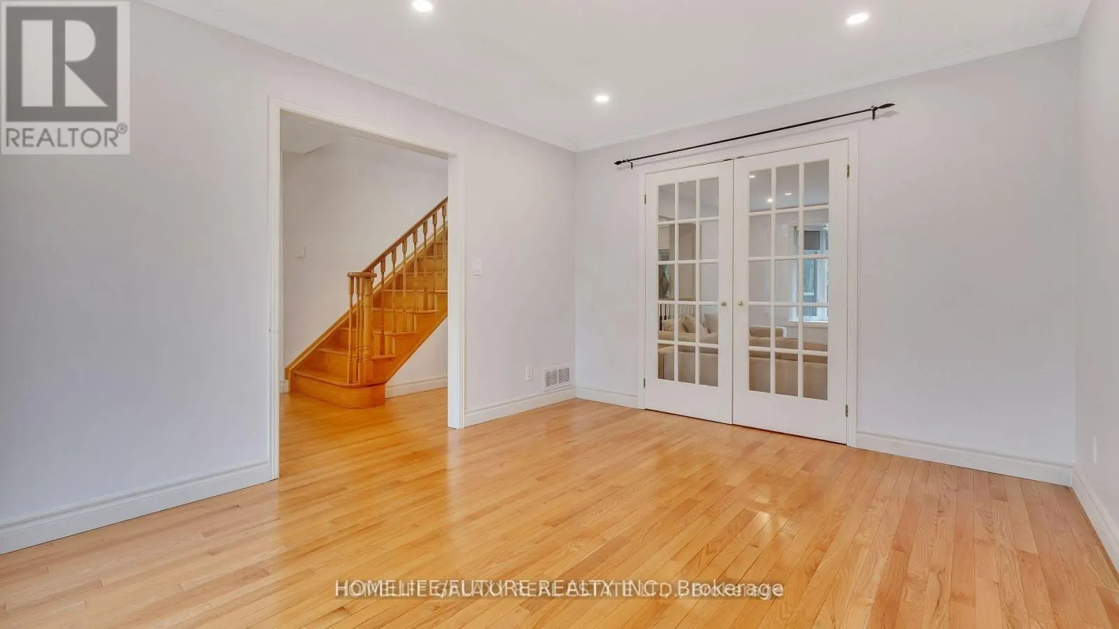 MAIN & 2ND FLR - 979 COPPERFIELD DRIVE