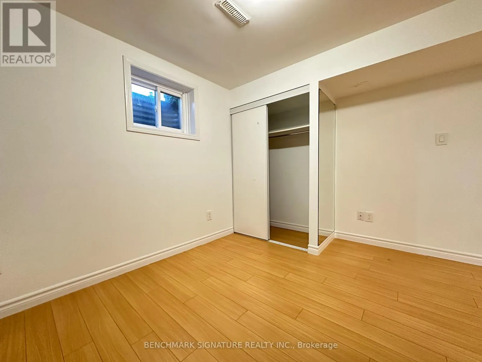 59 HIGHBRIDGE (BSMT) PLACE
