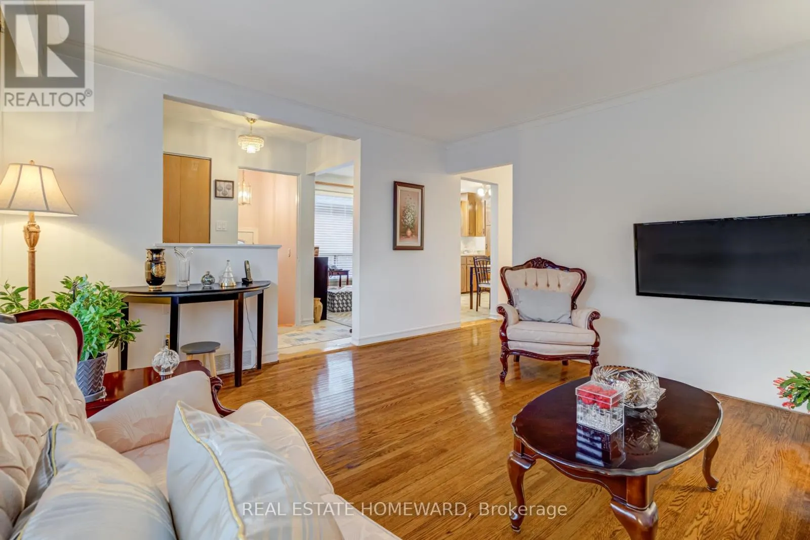 141 BRENDA CRESCENT