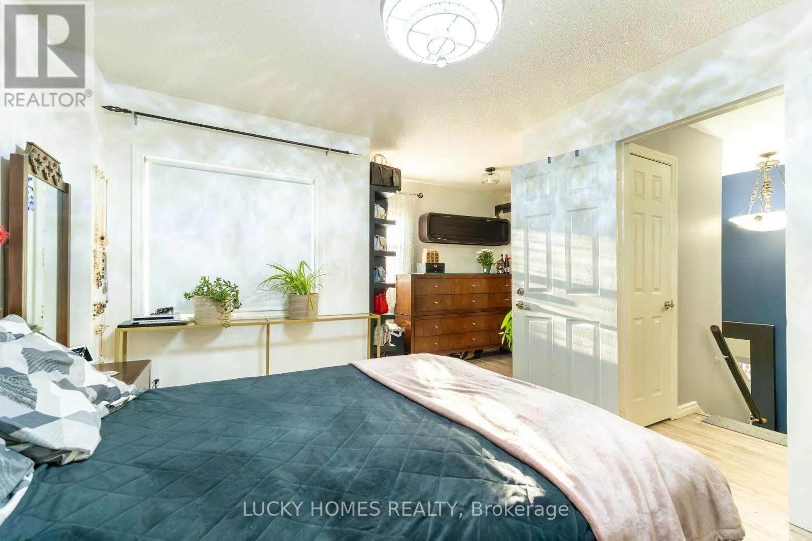 101 MEADOWVIEW BOULEVARD