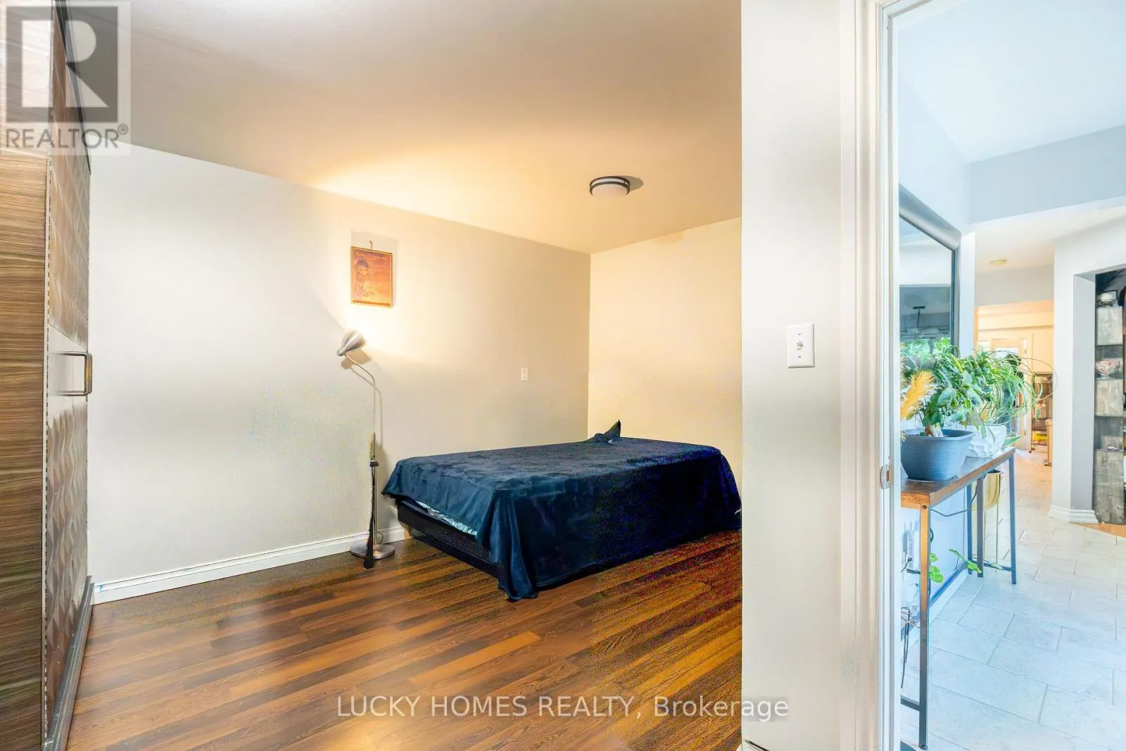 101 MEADOWVIEW BOULEVARD
