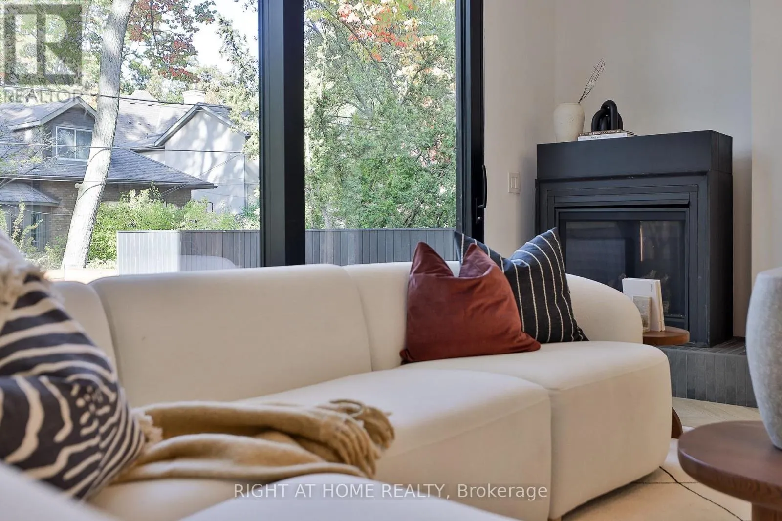 22 DUART PARK ROAD