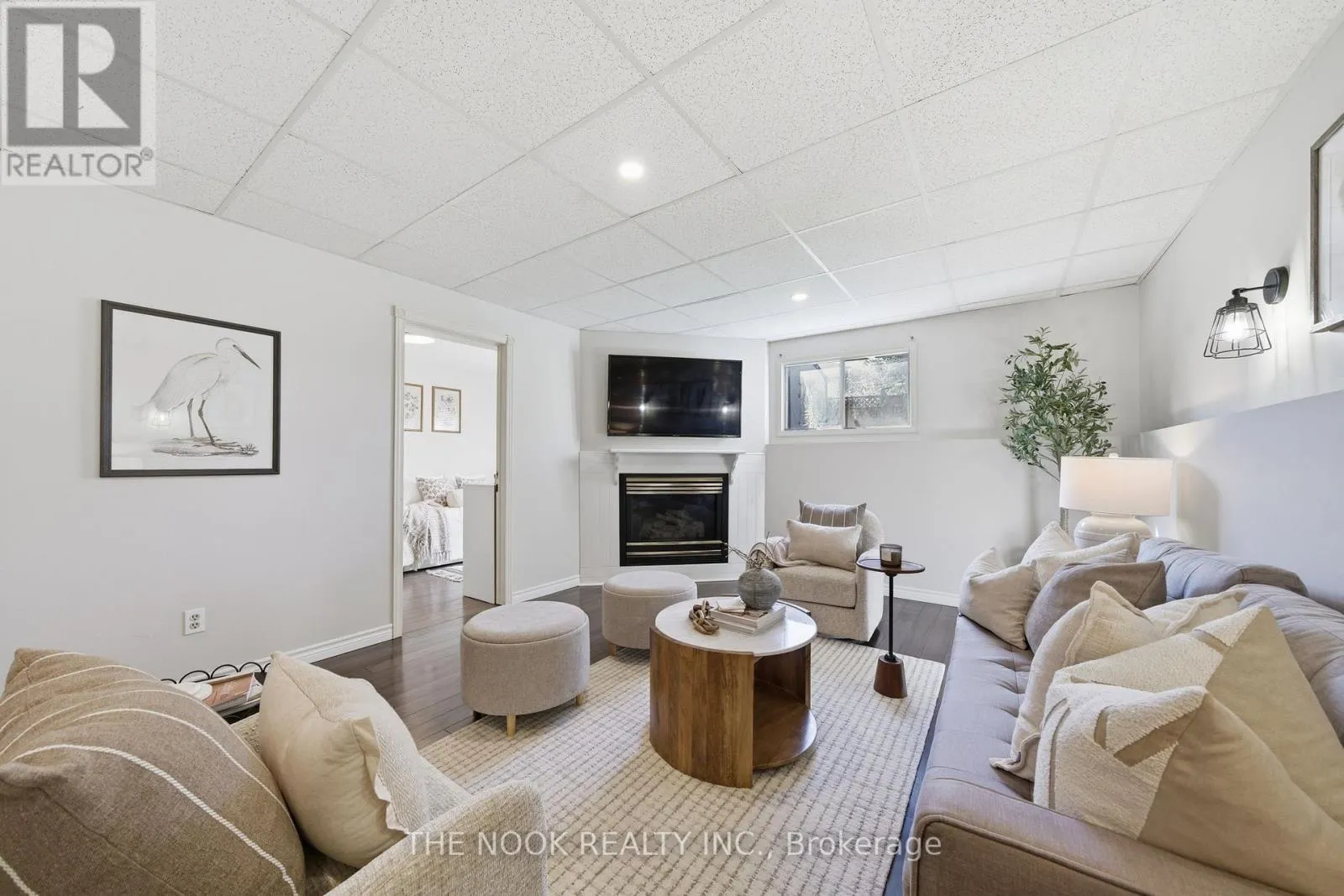 90 CENTERFIELD DRIVE