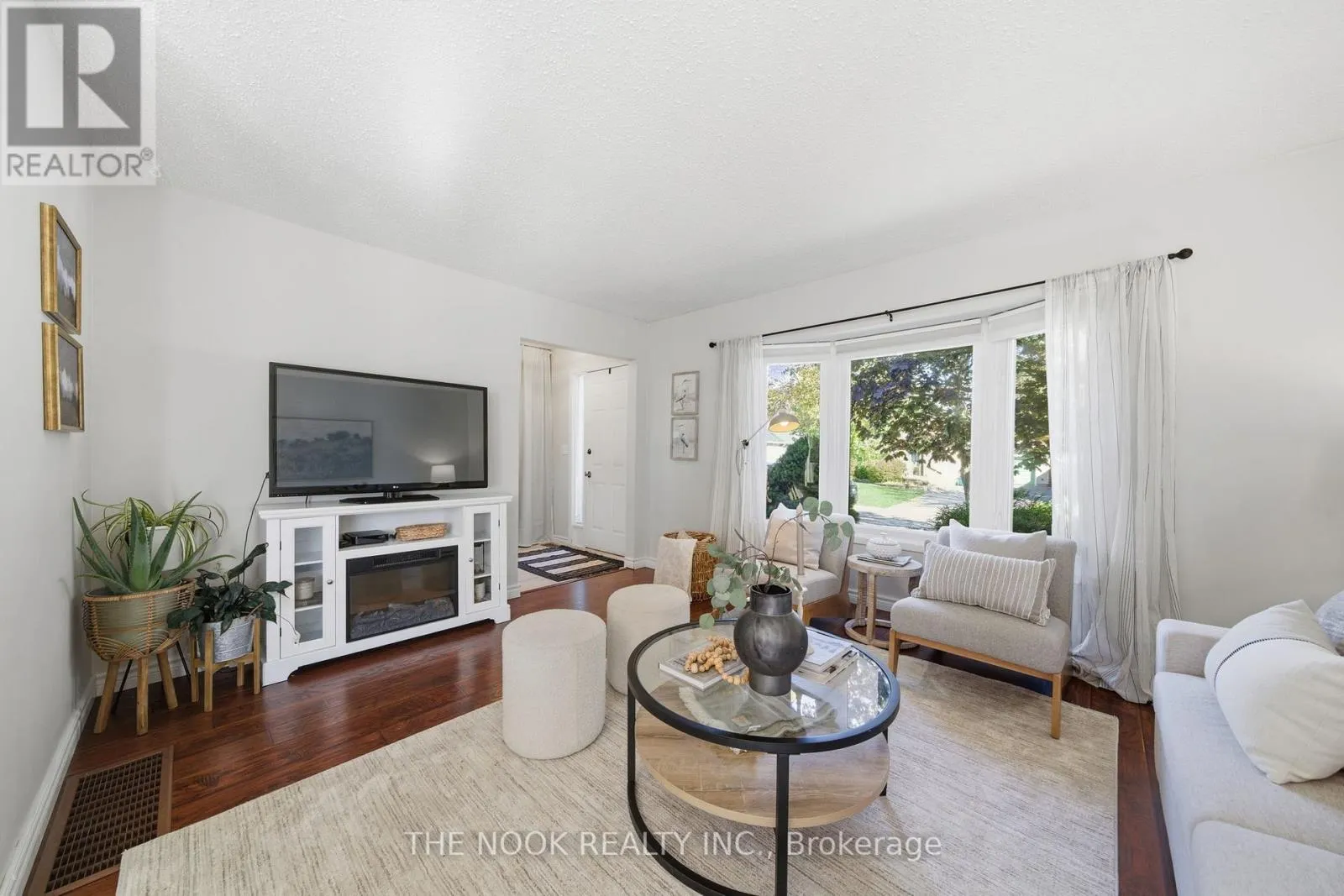 90 CENTERFIELD DRIVE