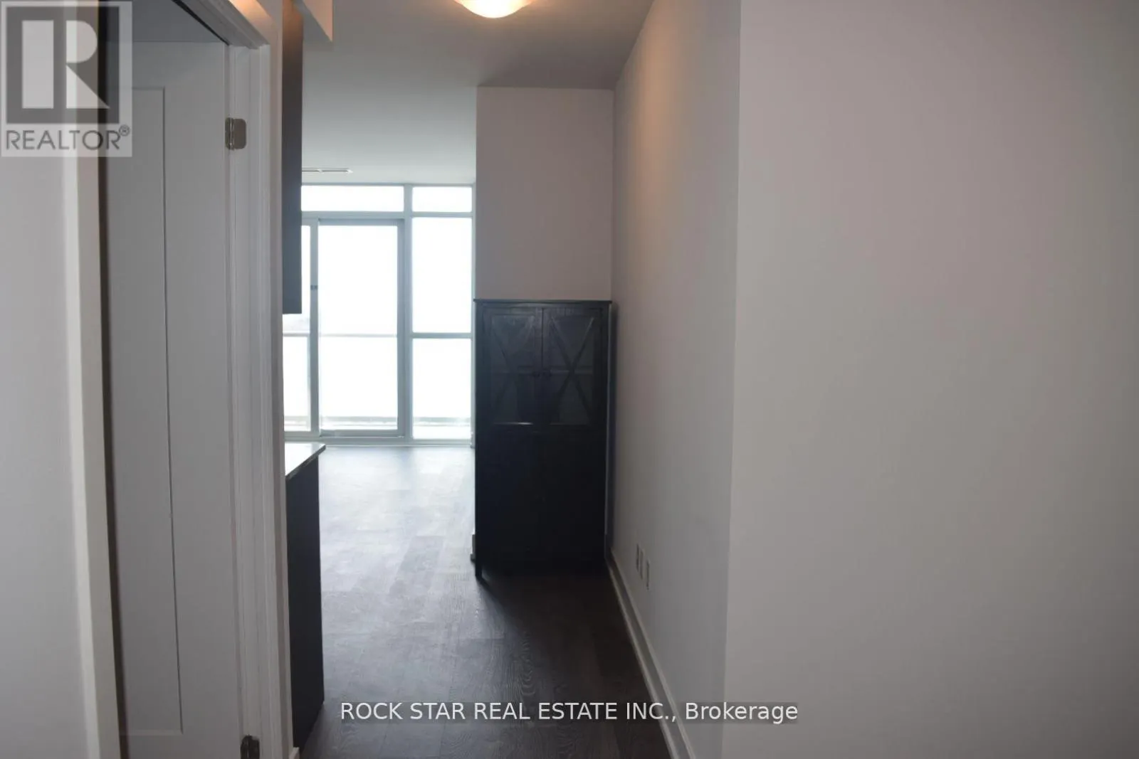 1717 - 2550 SIMCOE STREET N