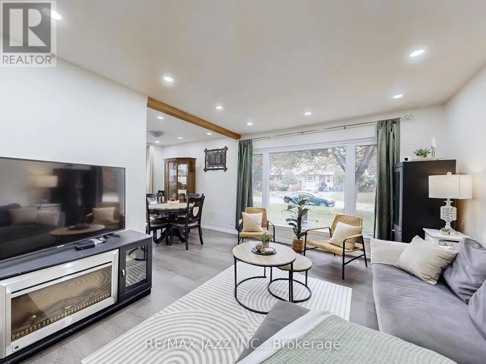 673 LANSDOWNE DRIVE