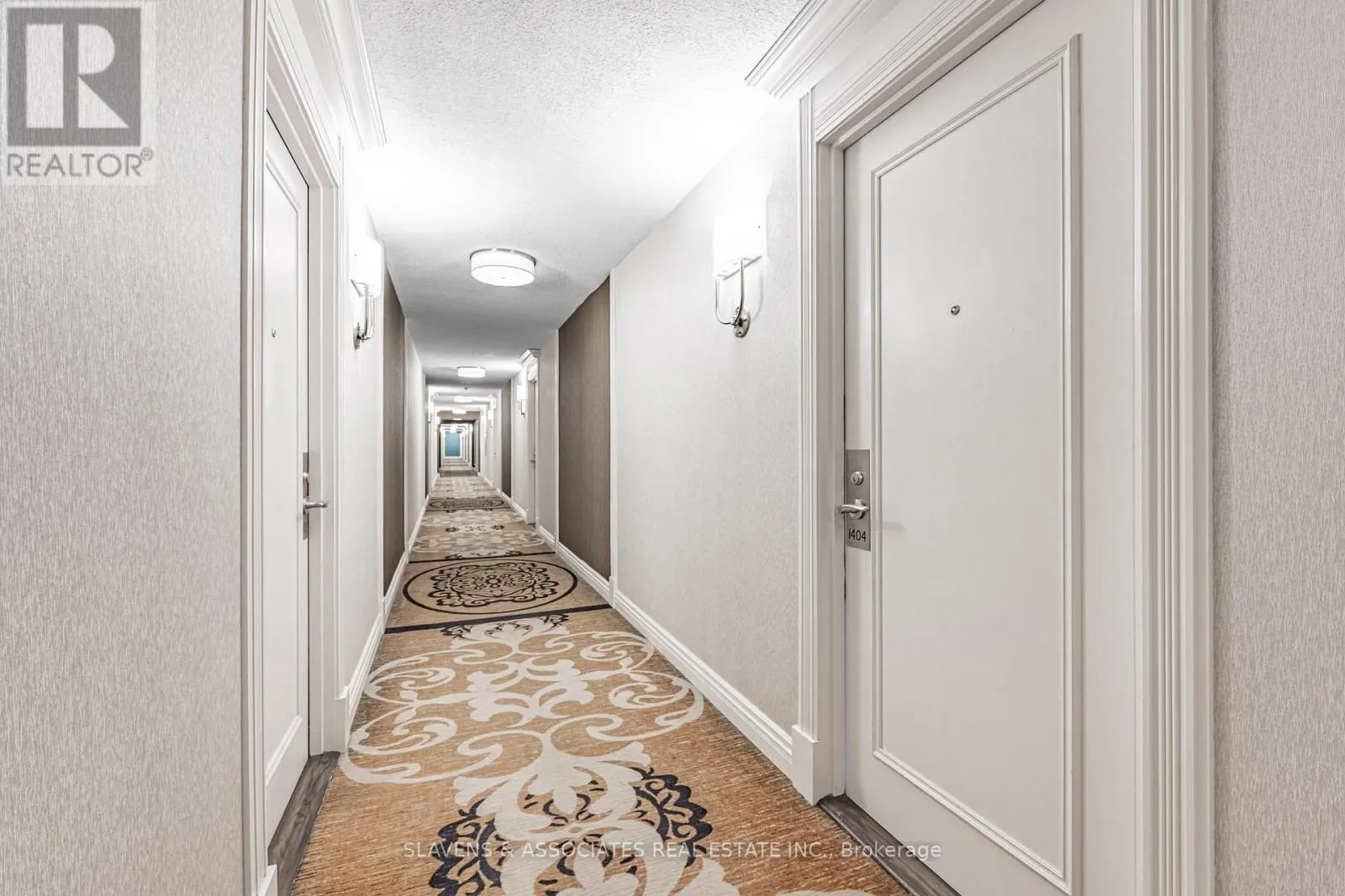 1404 - 1000 THE ESPLANADE ROAD N