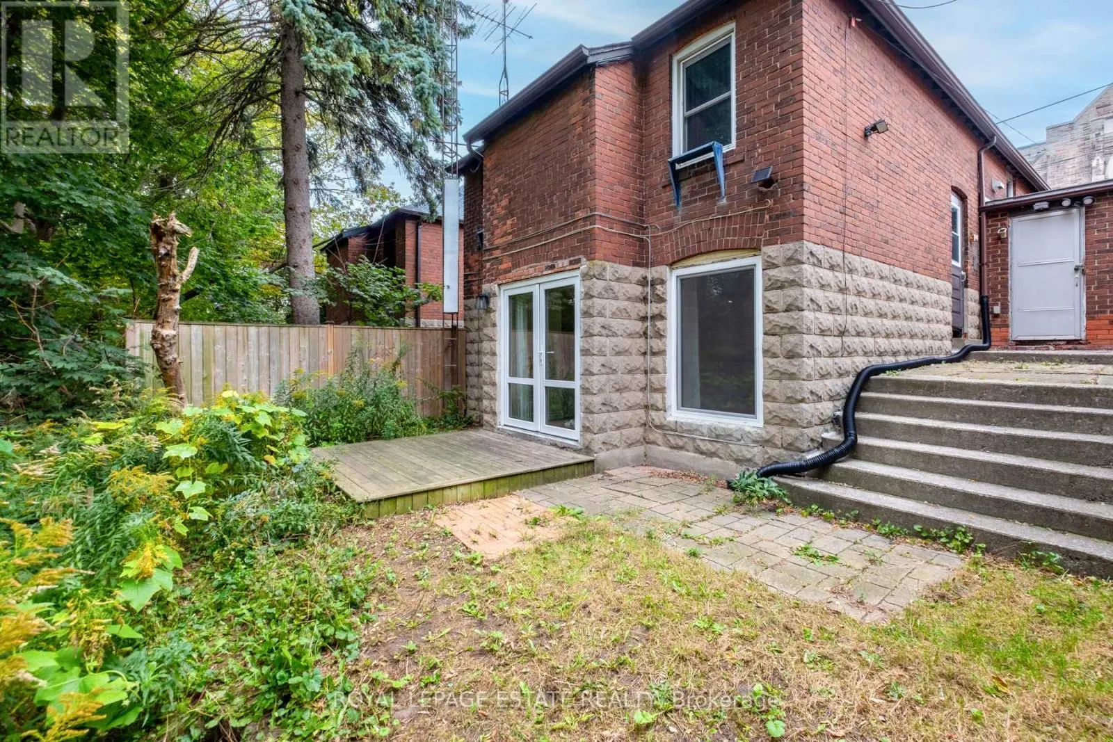BSMT - 767 KINGSTON ROAD