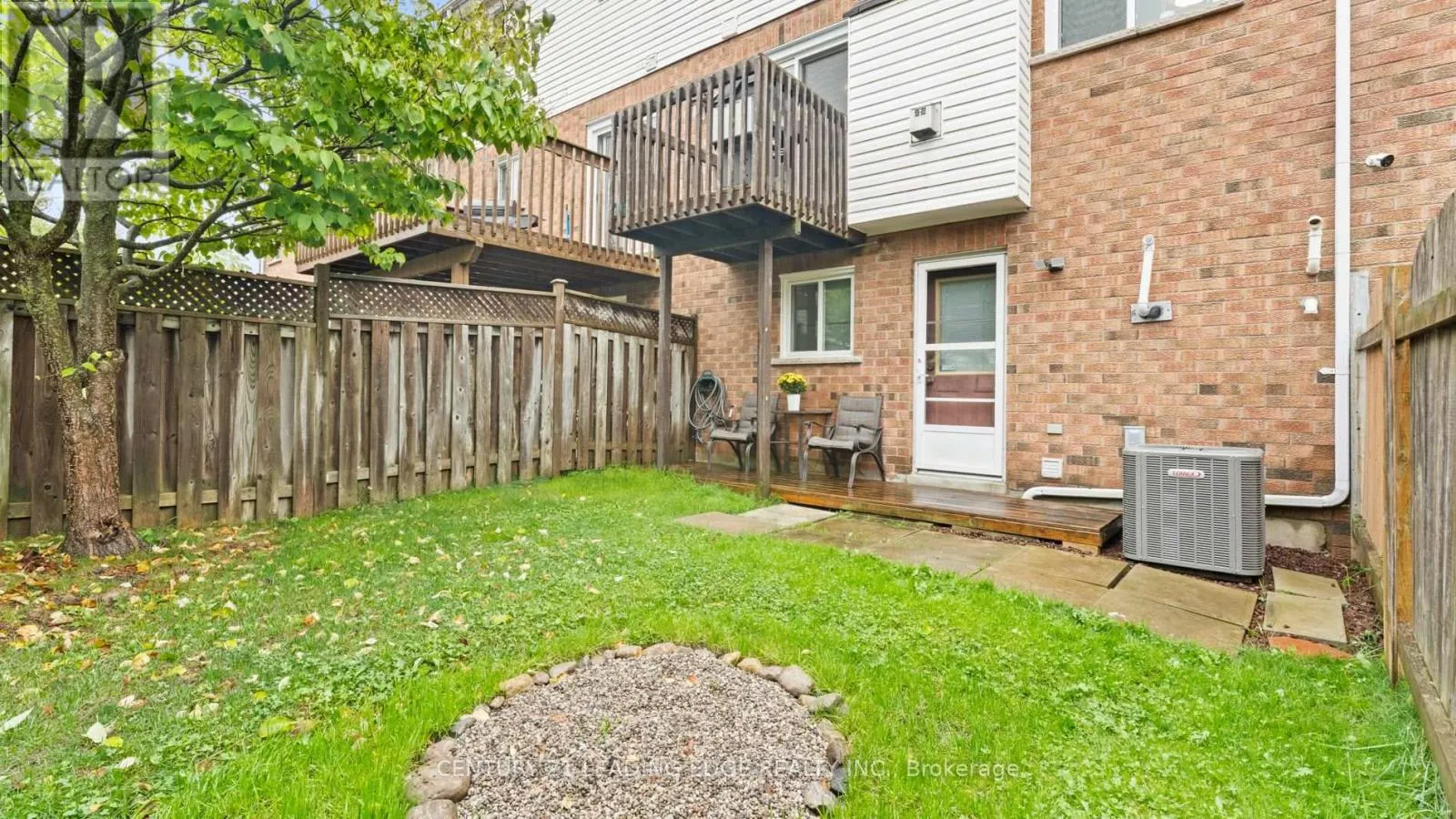 330 SPARROW CIRCLE