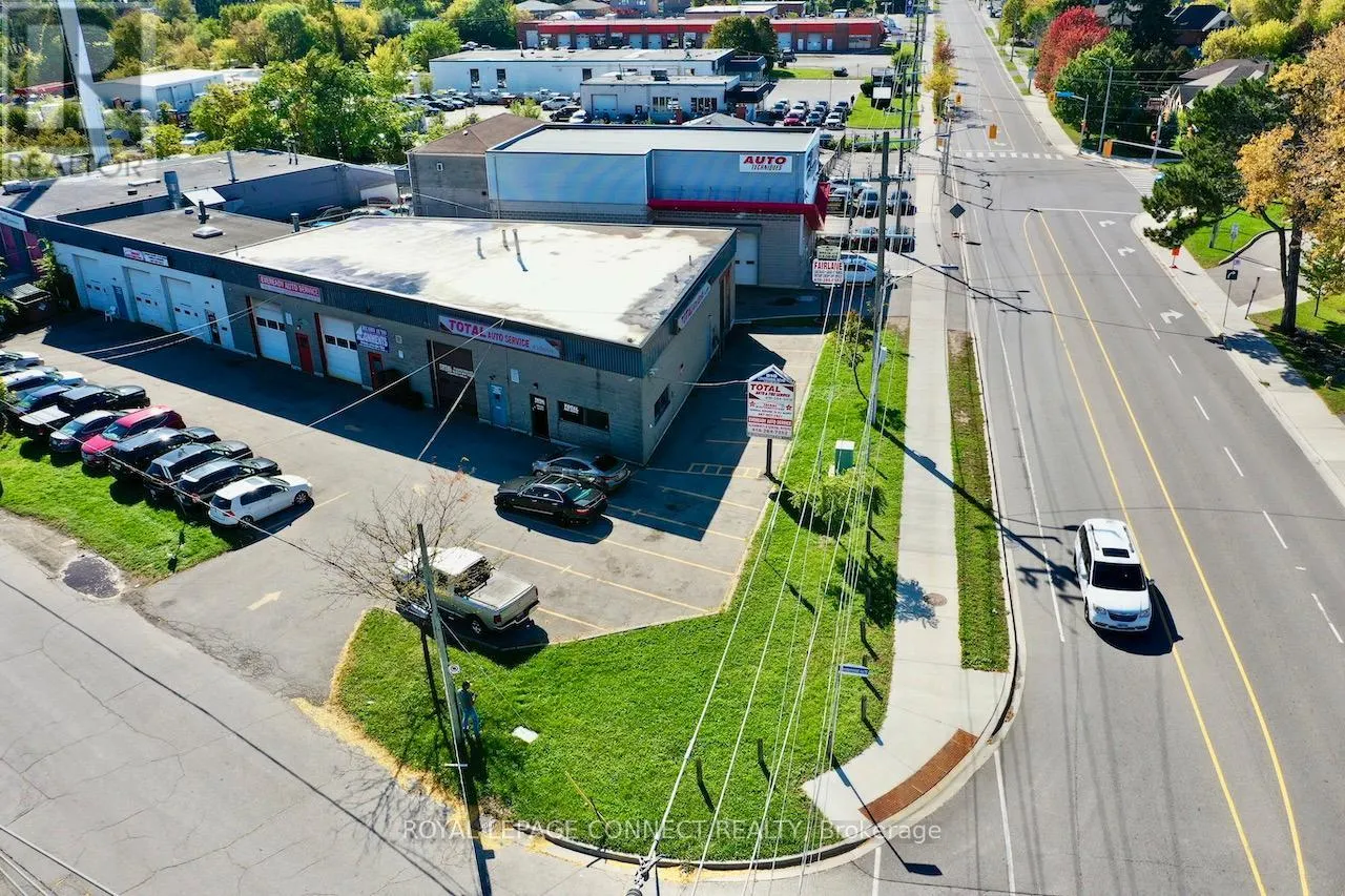 1 - 518 CENTENNIAL ROAD N