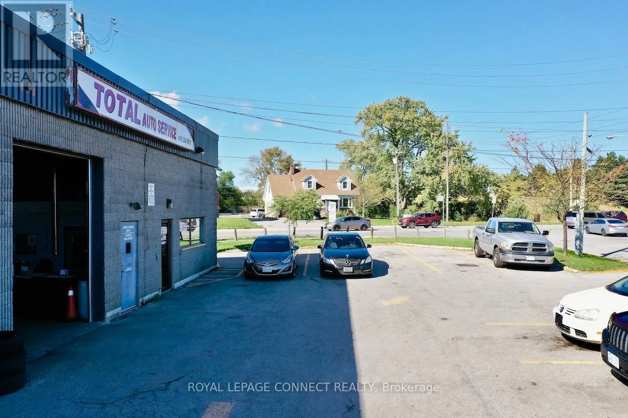 1 - 518 CENTENNIAL ROAD N