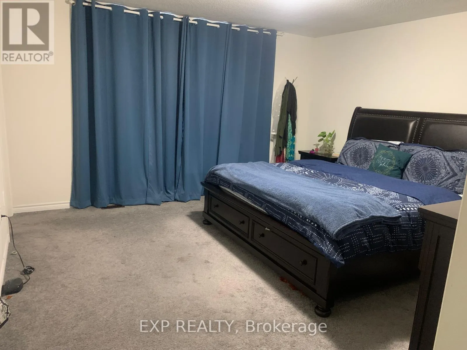 253 FLEETWOOD DRIVE