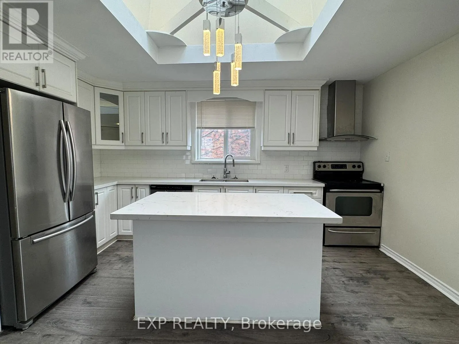 UPPER - 97 CENTRAL PARK BOULEVARD N