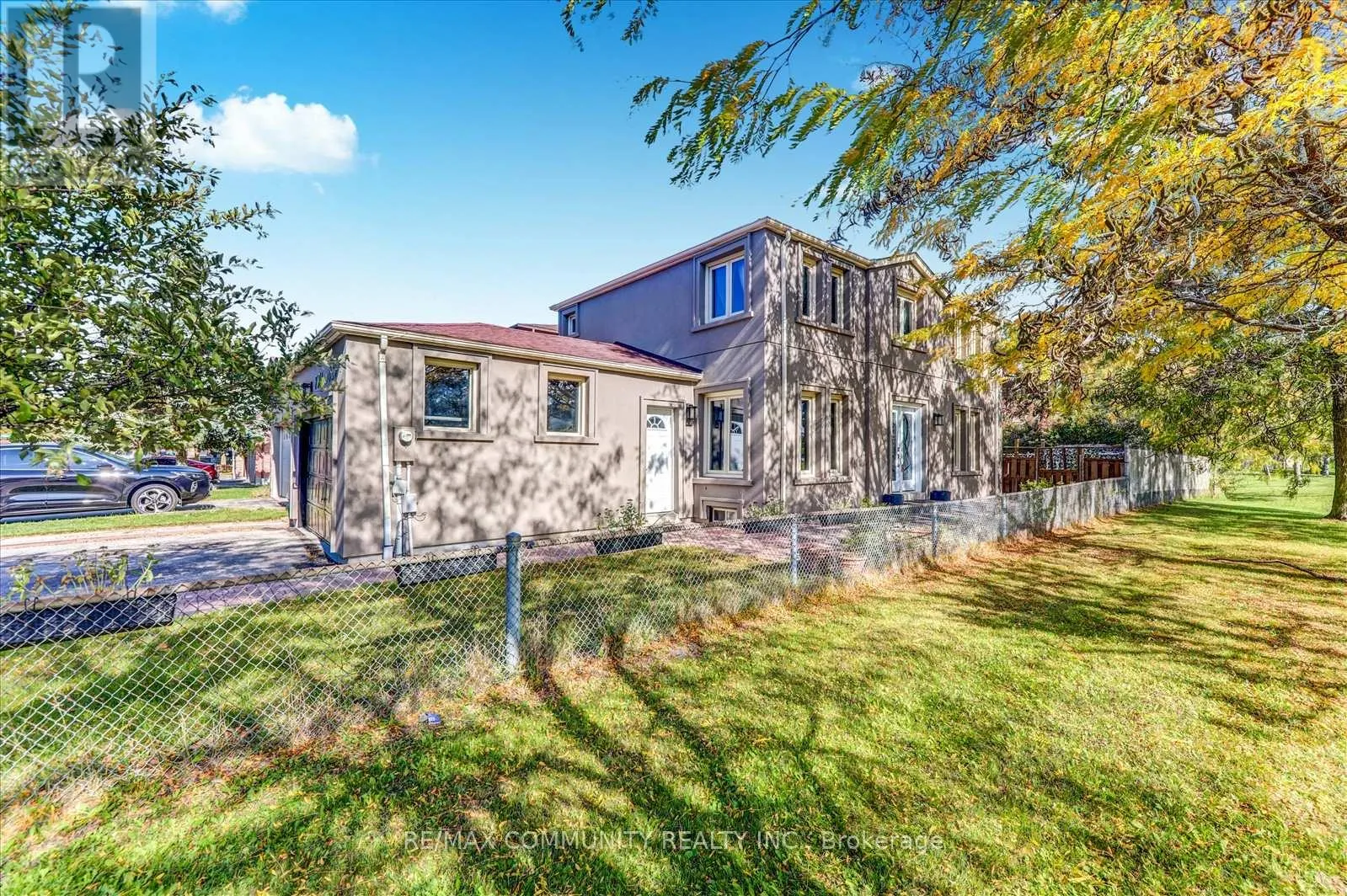 7 ADAMS DRIVE