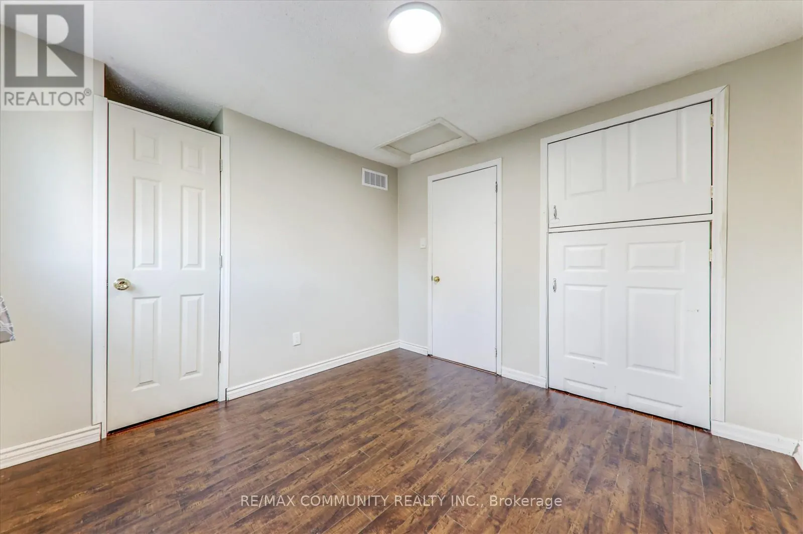 7 ADAMS DRIVE