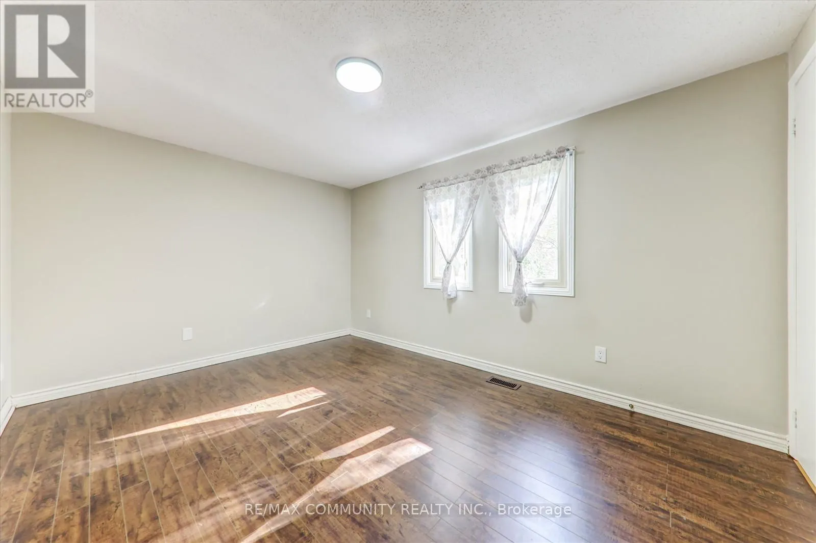 7 ADAMS DRIVE