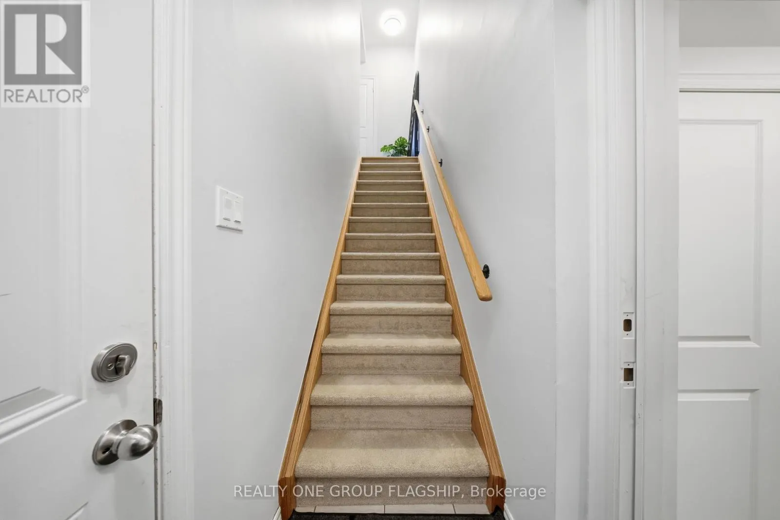 2613 GARRISON CROSSING