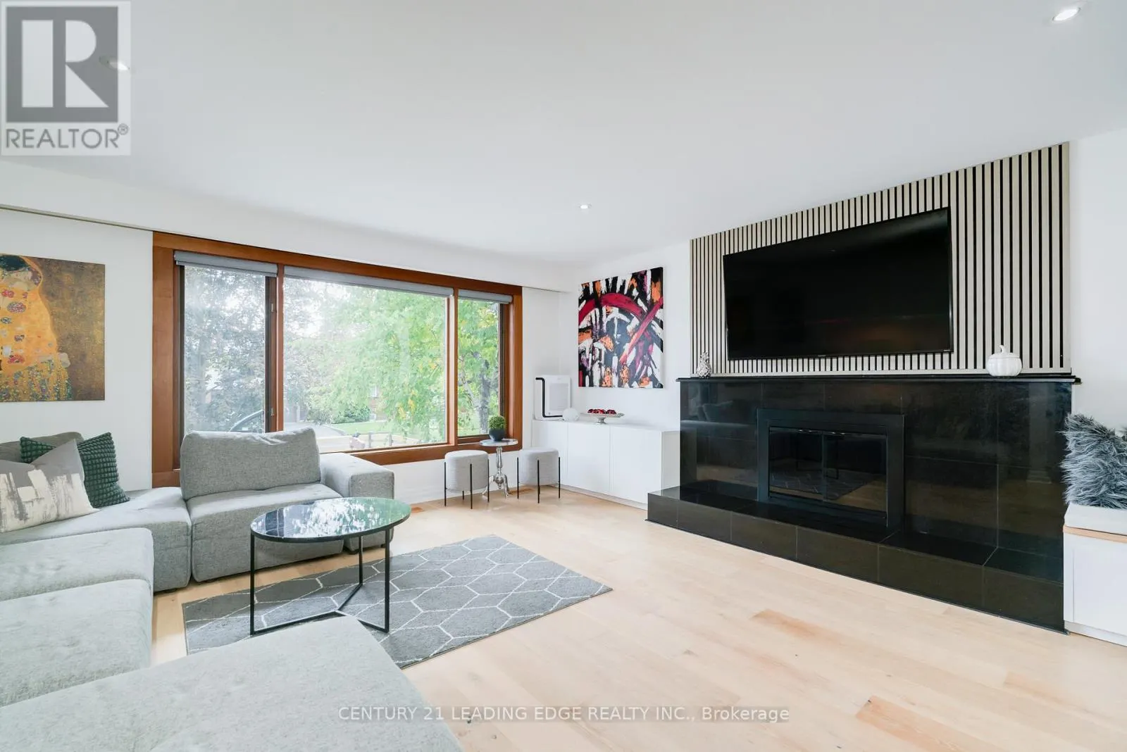 4 AVELINE CRESCENT