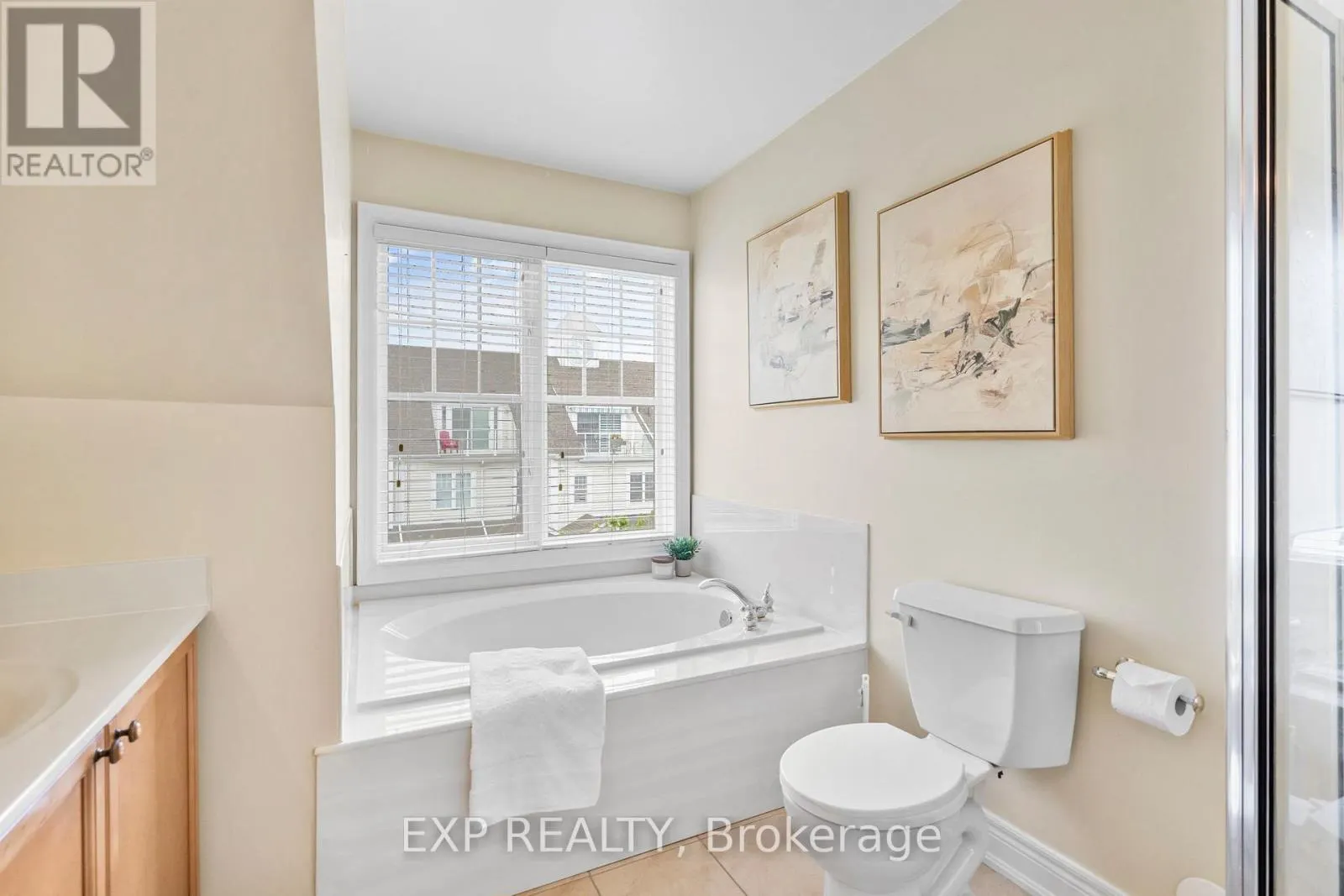 #30 - 1295 WHARF STREET